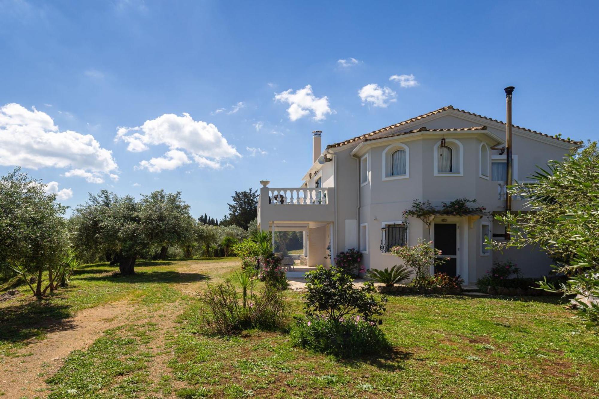 Classical Villa Anta Ágios Ioánnis Екстериор снимка