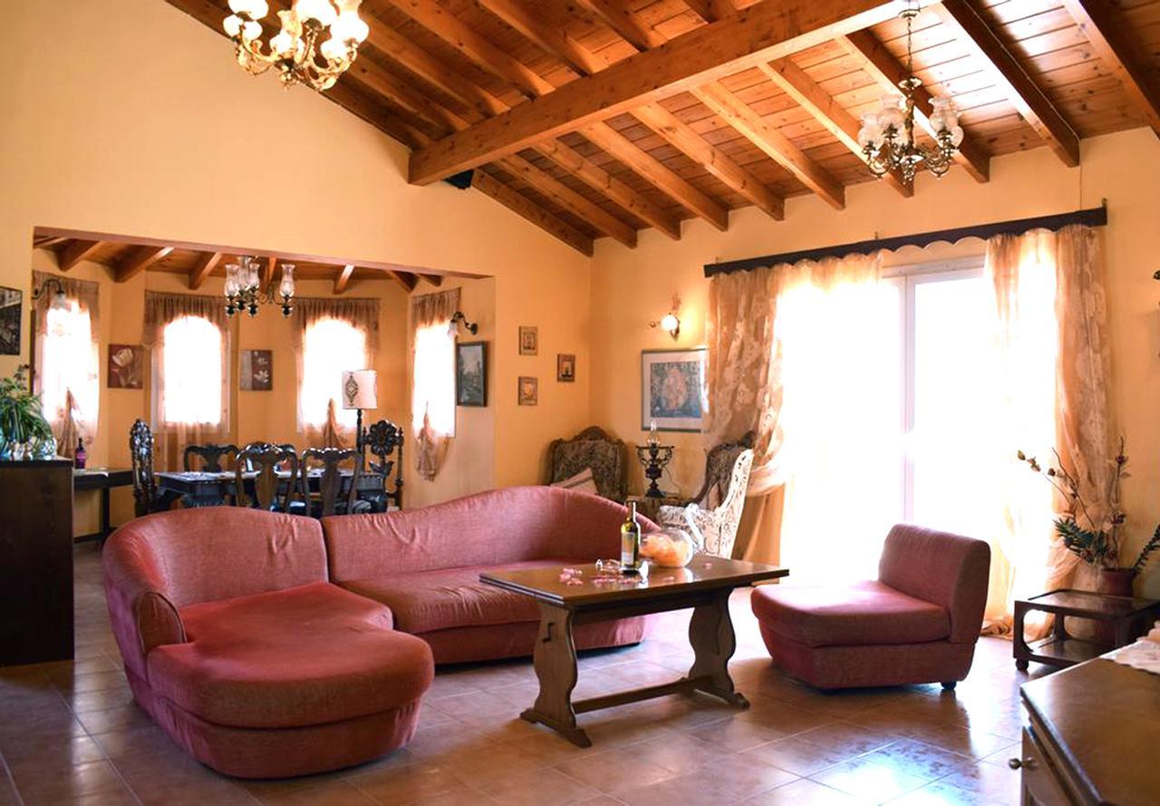 Classical Villa Anta Ágios Ioánnis Екстериор снимка